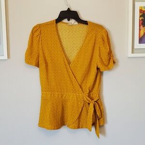 Sweet Wanderer Yellow Top